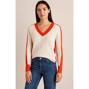 Boden • V-Neck Colorblock Sweater in Cream and Orange